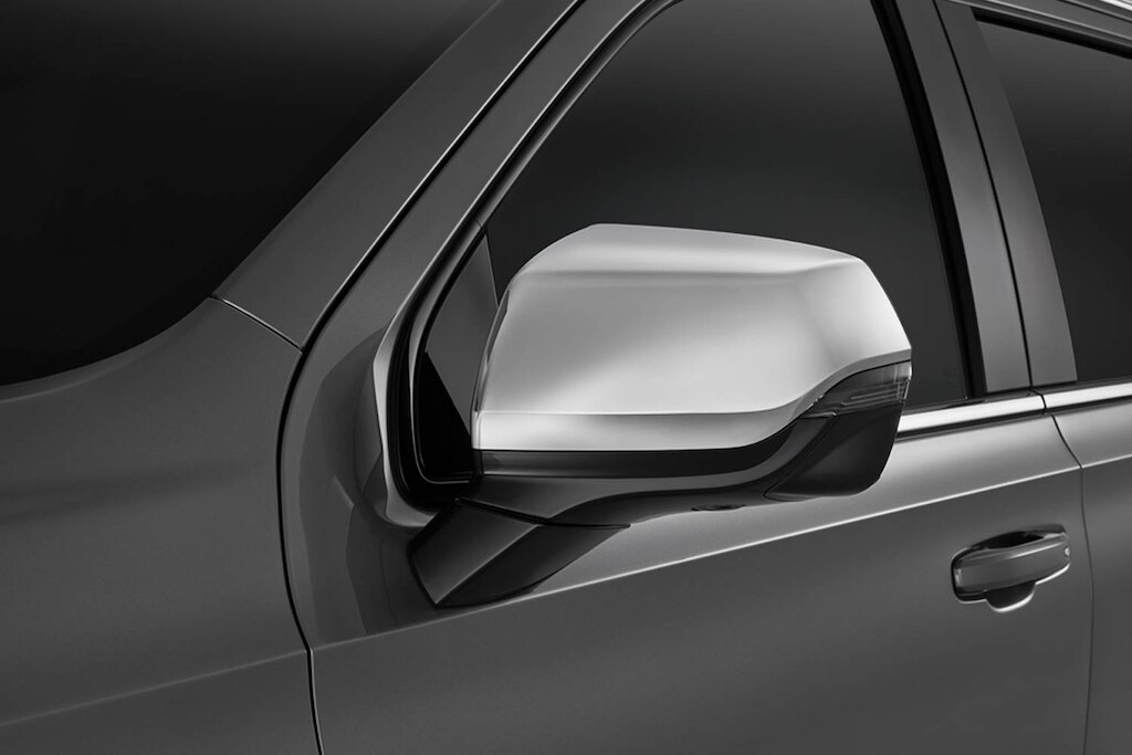 Cubierta de espejo color cromo para Chevrolet Suburban 2024 